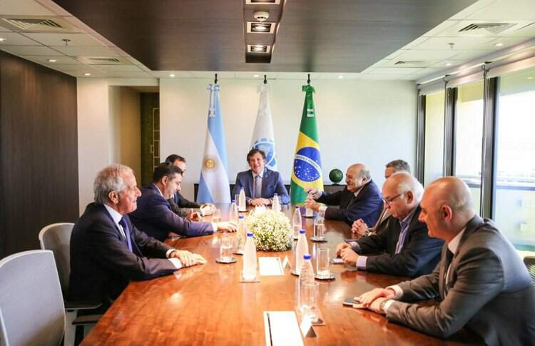 Dirigentes assinam acordo por fair play na disputa da Libertadores