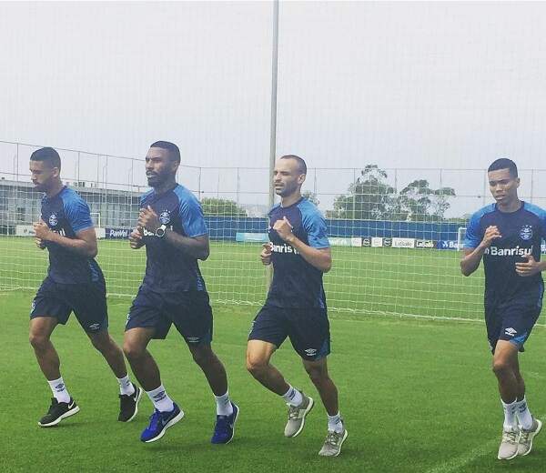 Grêmio retorna as atividades com trabalho físicos