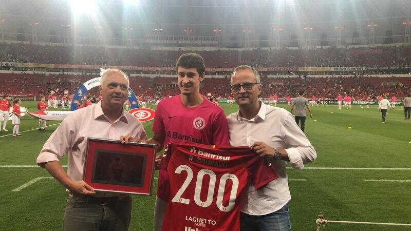 Rodrigo Dourado chega a marca de 200 jogos pelo Inter