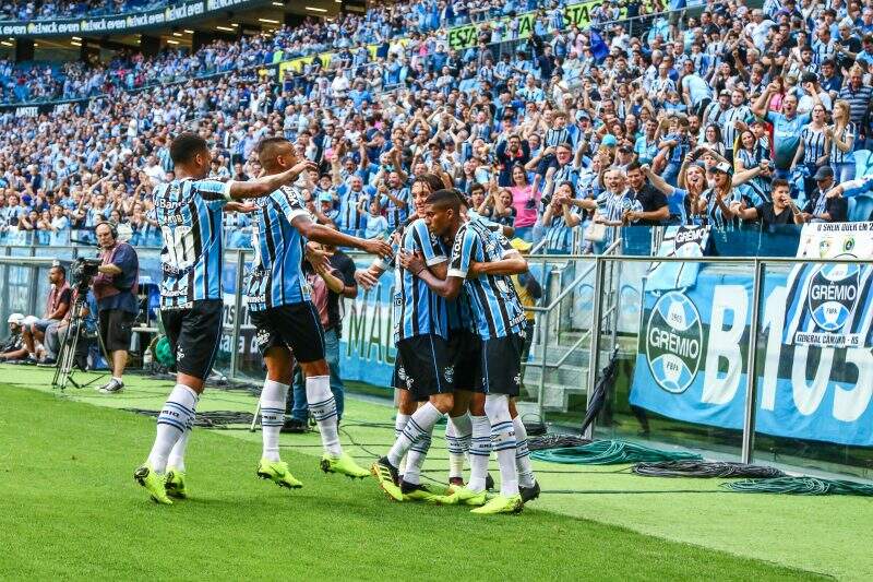 Ouça os gols da vitória do Grêmio sobre a Chape