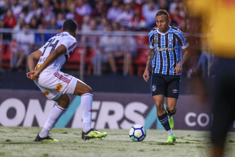 Grêmio fica só no empate diante do São Paulo no Morumbi