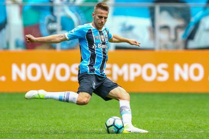 Grêmio encaminha negociação de Bressan com futebol dos EUA