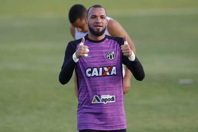 Goleiro do Ceará é a “ficha 1” do Grêmio para suprir a saída de Marcelo Grohe