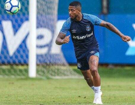 gremio-marinho-especulado-2019-corinthians-lucas-uebel-1280x720 Marinho se despede da torcida após acerto com Santos