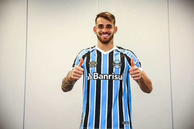 Felipe Vizeu tem nome publicado no BID e pode estrear pelo Grêmio