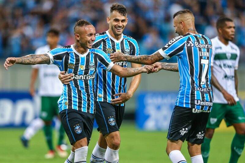 “50 vezes Cebolinha”: Everton comemora marca no Grêmio