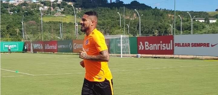 Paolo Guerrero realiza primeira atividade no Inter