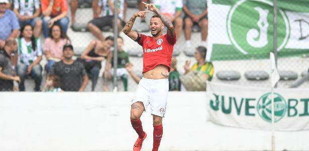 Por conta de expulsão, Nico López vira desfalque contra o Caxias