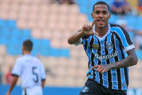 da-silva-gremio-590x393 Grêmio encaminha renovação de contrato com atacante da base