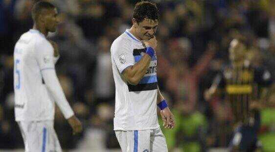 JUAN MABROMATA/STRINGER/GETTY IMAGES