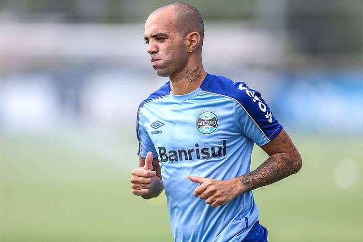 20190508185348385484u Diego Tardelli fica de fora dos relacionados para a partida contra o Vasco