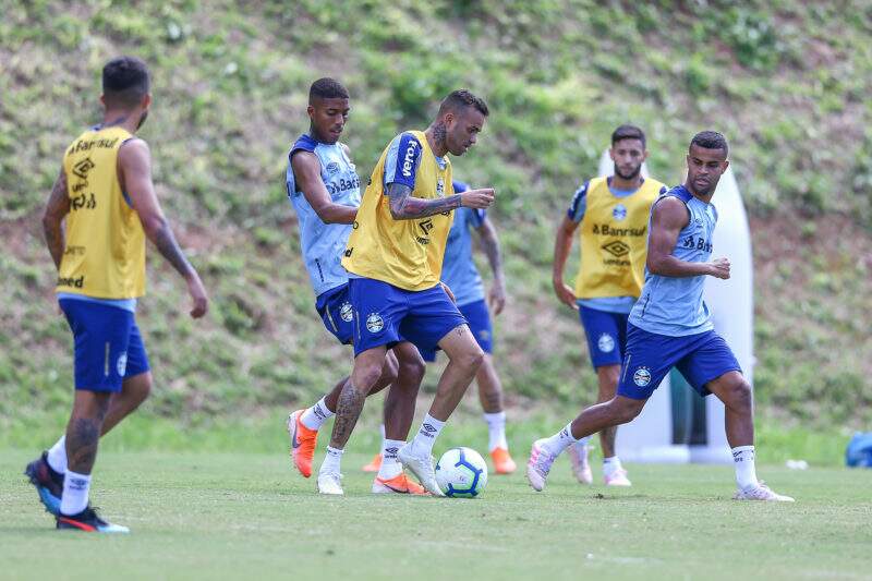 Treino Gremio Com dúvida no ataque, Grêmio decide futuro na Copa do Brasil contra o Bahia