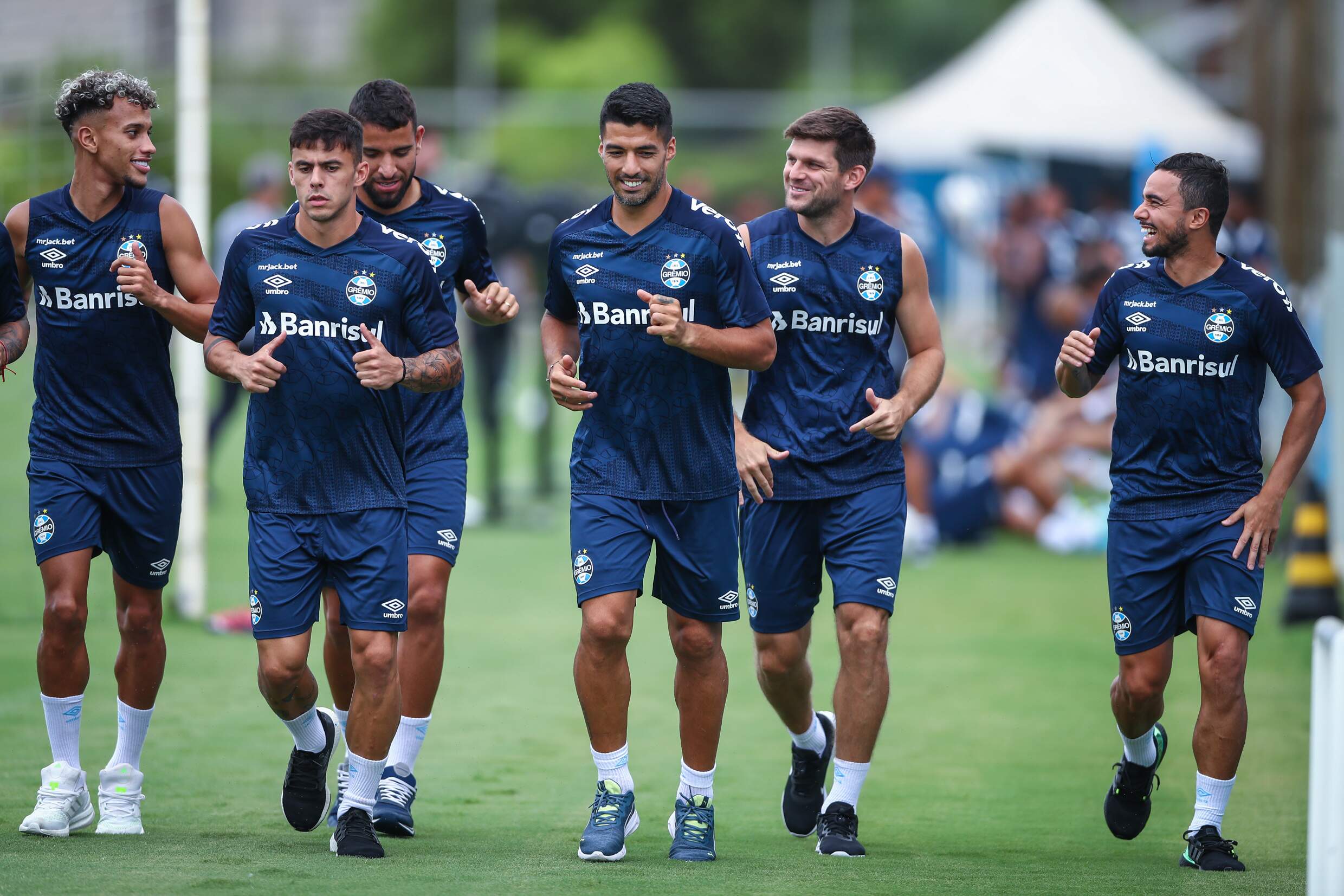 Escalações de Napoli x Fiorentina