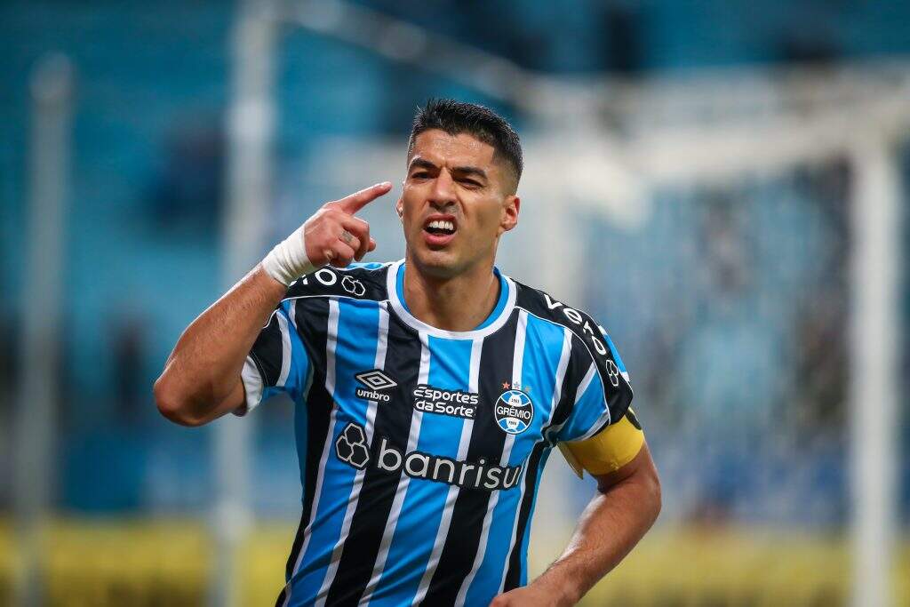 Na Arena, Grêmio vence por 3 a 1 o América-MG pelo Brasileirão - Radio ...
