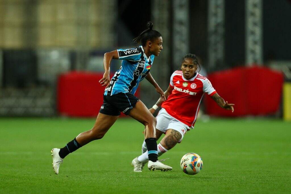 Grenal feminino será decidido na Arena neste sábado - Radio Grenal